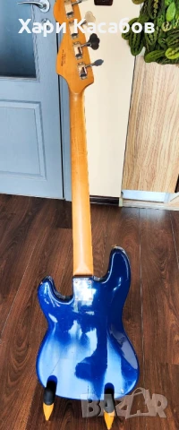 Бас китара Squier P, снимка 6 - Китари - 50665867