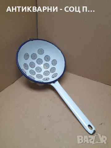 Соц Стар Емайлиран Гевгир., снимка 2 - Антикварни и старинни предмети - 48132508