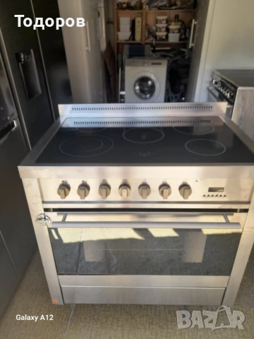 Професионална печка Frigor с керамичен плот, 90 см широчина , снимка 2 - Обзавеждане на кухня - 51020804