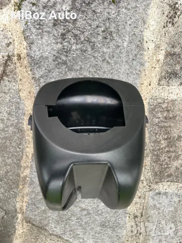 Кора пластмаса зад волана Фолксваген Голф 5 VW Golf