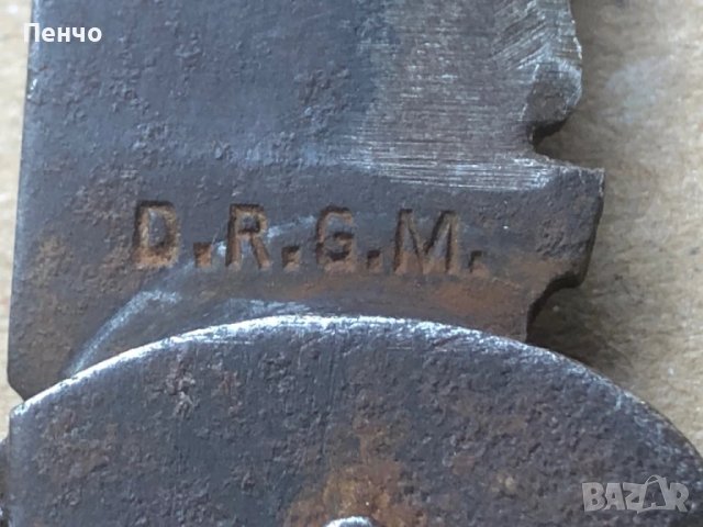 стар военен нож "Nahkämpfer" D. R. G. M. - WWI / WWII, снимка 11 - Антикварни и старинни предмети - 51381642