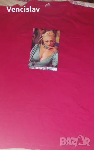 Тениска на Емануела 