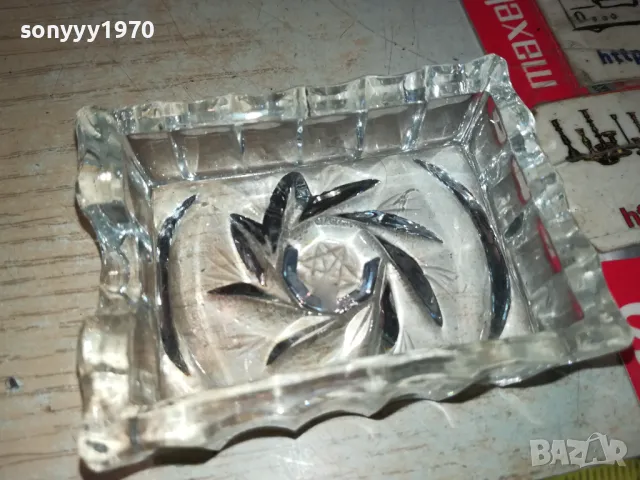 МАЛЪК СТЪКЛЕН ПЕПЕЛНИК 1405251108, снимка 2 - Антикварни и старинни предмети - 50282058