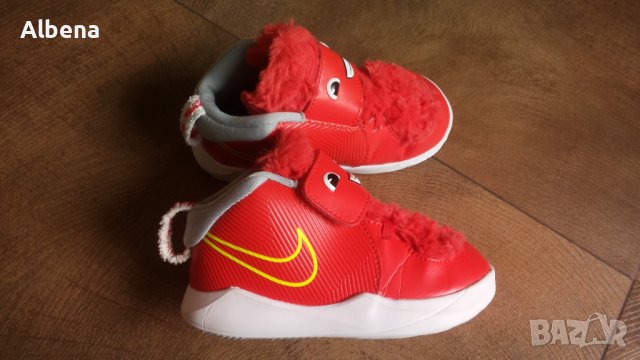 NIKE Toddler Team Hustle D 9 Lil CT4066-600 Размер EUR 25 детски маратонки 46-14-S, снимка 2 - Детски маратонки - 43646983