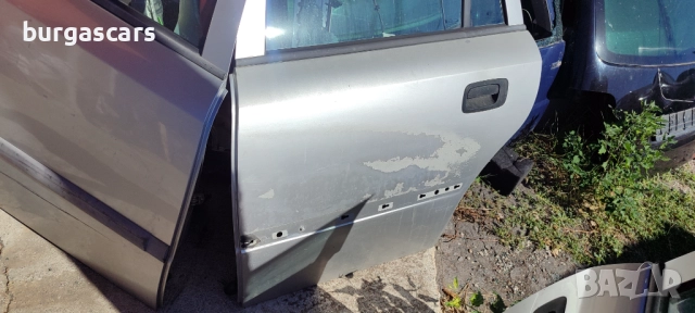 Врати предни задни лява дясна Opel Astra G комби - 100лв, снимка 5 - Части - 51809380