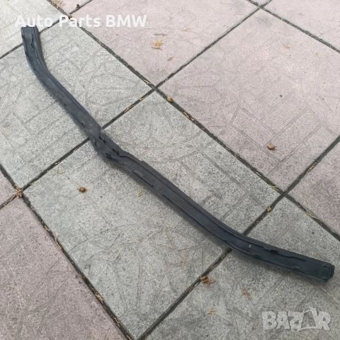 Уплътнение преден капак BMW E60 E61 уплътнение капак БМВ Е60 Е61, снимка 2 - Части - 51991638