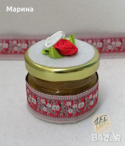 Бурканчета с мед, етно мотиви на червен фон, снимка 2 - Пчелни продукти - 37500395