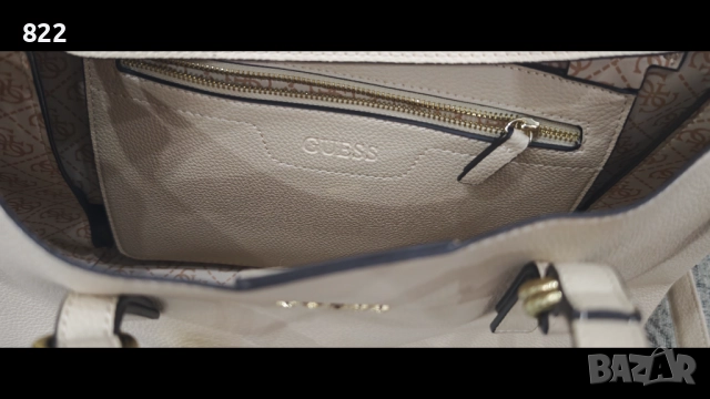 Ориинална "GUESS", снимка 5 - Чанти - 52910465