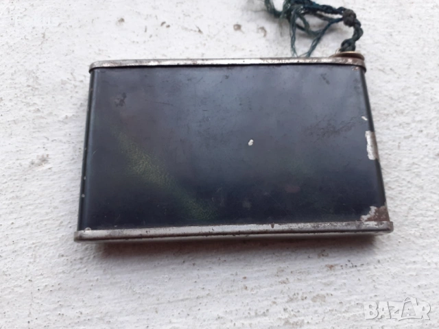 Стара дамска пудриера, снимка 3 - Антикварни и старинни предмети - 53395474