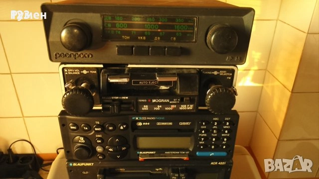 РЕТРО КАСЕТОФОНИ