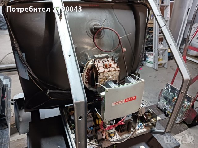 Монитор за видеоигра , снимка 4 - Телевизори - 39914146