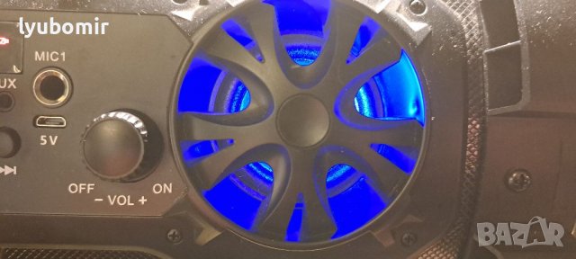 Бум бокс, снимка 3 - Радиокасетофони, транзистори - 38192784
