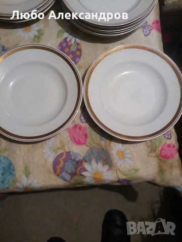 Български чиний с златни орнаменти, снимка 2 - Чинии - 35616830