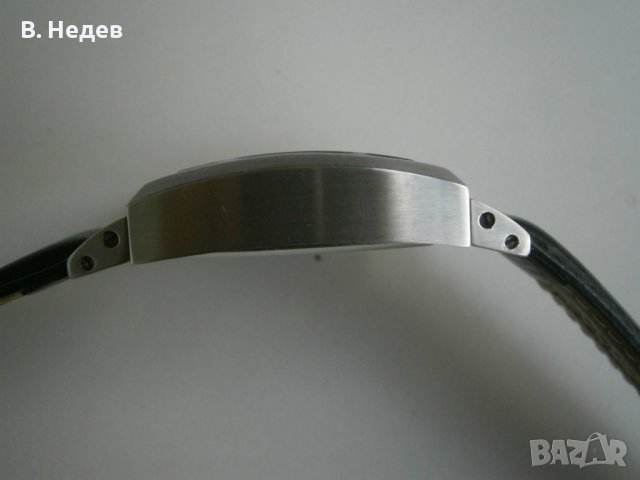 Jaques Lemans Geneve, Swiss Quartz chronograph, Swiss made, снимка 8 - Мъжки - 39959652