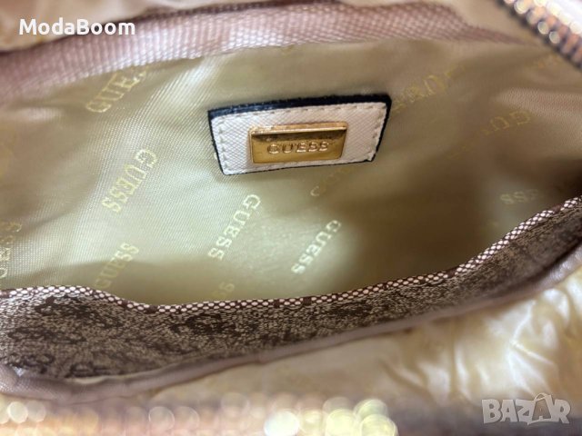🔥Guess уникални дамски чанти, различни цветове🔥, снимка 5 - Чанти - 43612068