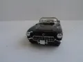 1:43 DINKY MATCHBOX CHEVROLET CORVETTE КОЛИЧКА МОДЕЛ, снимка 2