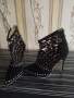 ПРОДАВАМ ЕЛЕГАНТНИ ЧЕРНИ С КАПСИ,ДАМСКИ ВИСОКИ ОТВОРЕНИ ОБУВКИ, снимка 3