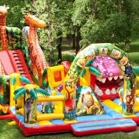 Надуваеми батути/ Inflatable bouncy house, снимка 2 - Надуваеми играчки - 39624494
