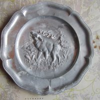 Уникална ловна калаена чиния  за стена елен , снимка 2 - Антикварни и старинни предмети - 26993938