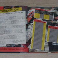 Официални книги - годишници на Формула 1 за 2008 и 2010 г., снимка 13 - Други - 40758922