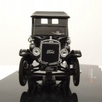 Ford Modell T Runabout 1925 - мащаб 1:43 на IXO моделът е нов в PVC дисплей-кейс, снимка 5 - Колекции - 40032741