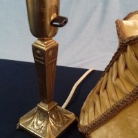 Изящна нощна лампа от бронз-височина 37 см, снимка 3 - Антикварни и старинни предмети - 32498725