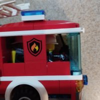 Лего Сити пожарникарски камион със стълба, снимка 11 - Образователни игри - 43254523