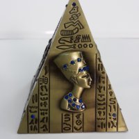 Касичка Фараон пирамида , снимка 2 - Декорация за дома - 37620231