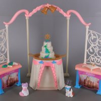 Сватбен олтар за кукли, снимка 1 - Кукли - 36677473