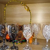 Ръчно рисувани чаши ,цена за комплект 30лв, снимка 10 - Декорация за дома - 34887956