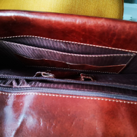 Продавам луксозна бизнес чанта от естествена кожа GIUDI, снимка 9 - Чанти - 44912734