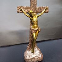 Статуетка Христос на кръста - полирезин от висок клас, снимка 4 - Статуетки - 43212895