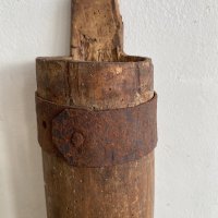 Стара, дървена бучка с метален обков, снимка 7 - Антикварни и старинни предмети - 43924626