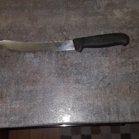 Нож викторинокс , снимка 3 - Прибори за хранене, готвене и сервиране - 44059346