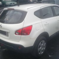 Nissan Qashqai / Нисан Кашкай 1.6i 16V 2009 г., снимка 4 - Автомобили и джипове - 32787030