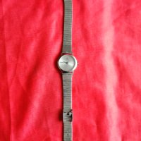 Дамски Часовник  Calvin Klein , SWISS Made, снимка 2 - Антикварни и старинни предмети - 40365216