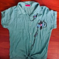 Дамска риза с къс ръкав в тюркоазено зелено , снимка 1 - Ризи - 26791963