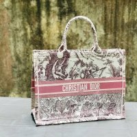 Чанта Christian Dior код 189, снимка 1 - Чанти - 33559387