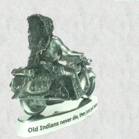 Мотор - Скулптура "Old Indians Never Die" , снимка 4 - Статуетки - 27897309