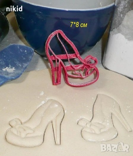 Кокетна дамска обувка висок ток Пластмасов резец форма за тесто бисквитки фондан торта, снимка 1