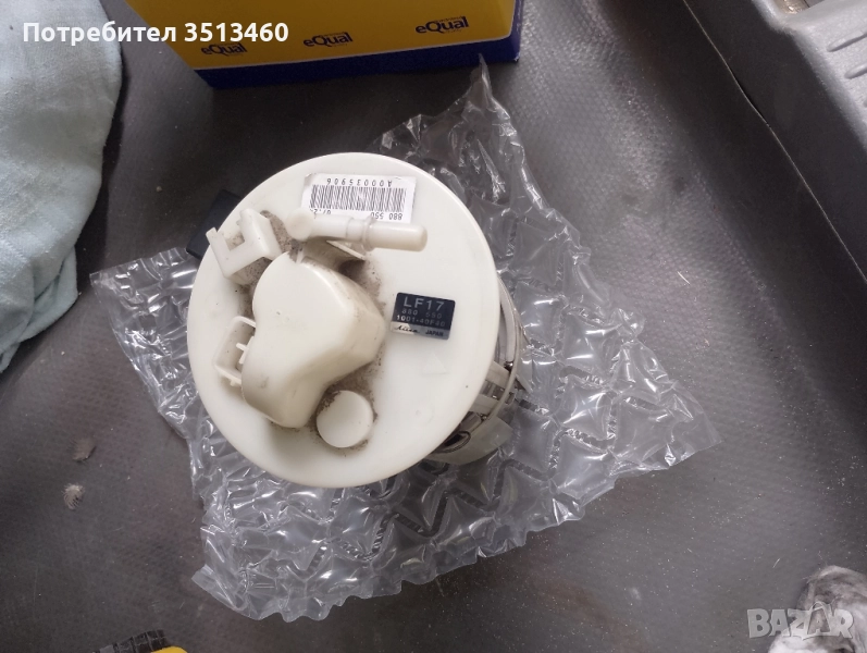 Бензинова помпа от Мазда 6(2003-2007г.) оригинална , снимка 1