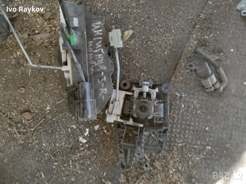 Задна , дясна брава за Opel Insignia комби, снимка 1