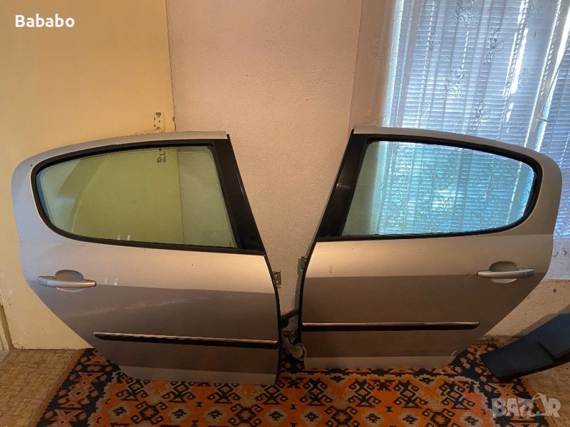 Продавам врати за Пежо 407, снимка 1