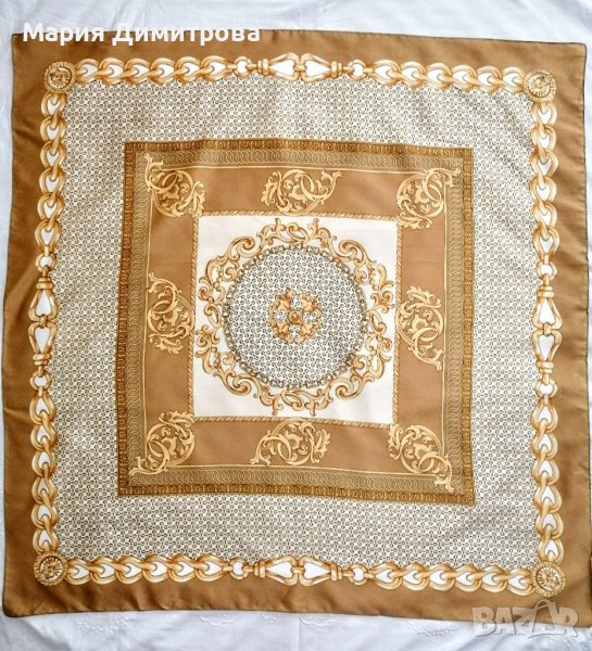Колекционерски шал в бежово и златно, снимка 1
