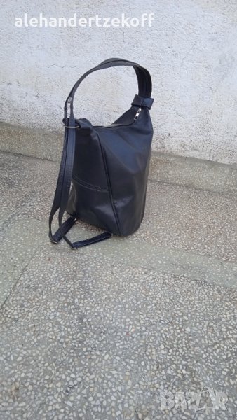 Дамска спортна чанта раничка, снимка 1