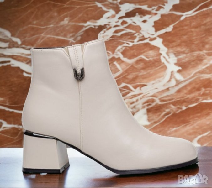 Дамски боти на ток Denisa, снимка 1