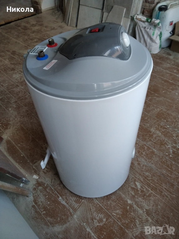 Продавам 80 литров бойлер, снимка 1