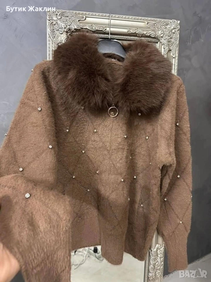 Дамска жилетка с камъчета , снимка 1