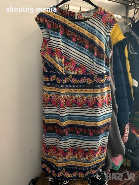 Дамска рокля, снимка 1