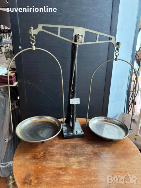 Стара колекционерска везна кантар , снимка 1
